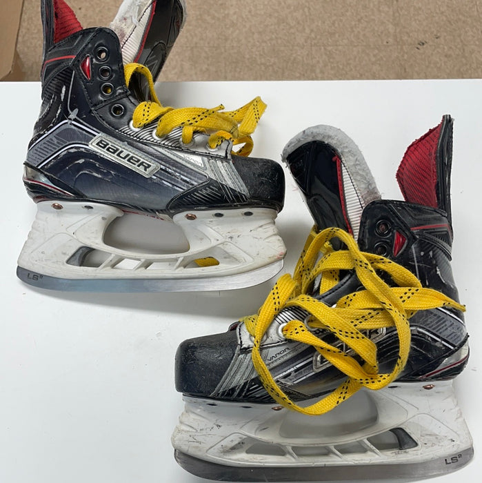 Used Bauer Vapor x900 1D Player Skates