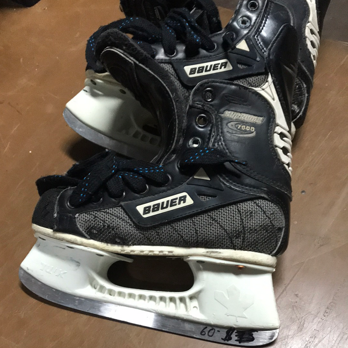 Used Bauer Supreme 7000 2EE Skates