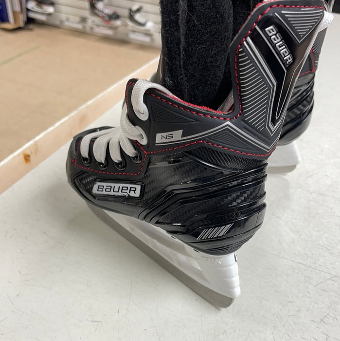Used Bauer NS 6D Youth Skates