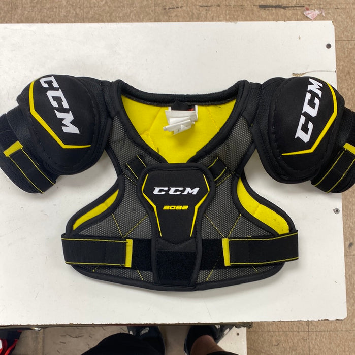 Used CCM Tacks 3092 Youth Medium Shoulder Pads