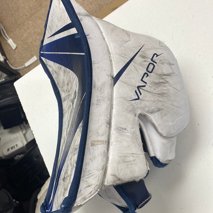 Used Bauer Vapor x700 Junior Blocker