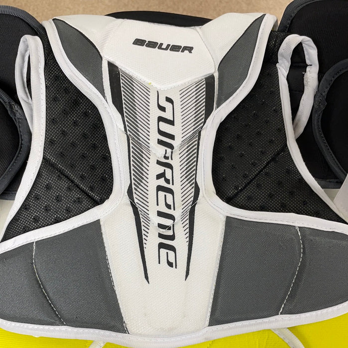 Used Bauer Supreme s170 Junior Large Shoulder Pads