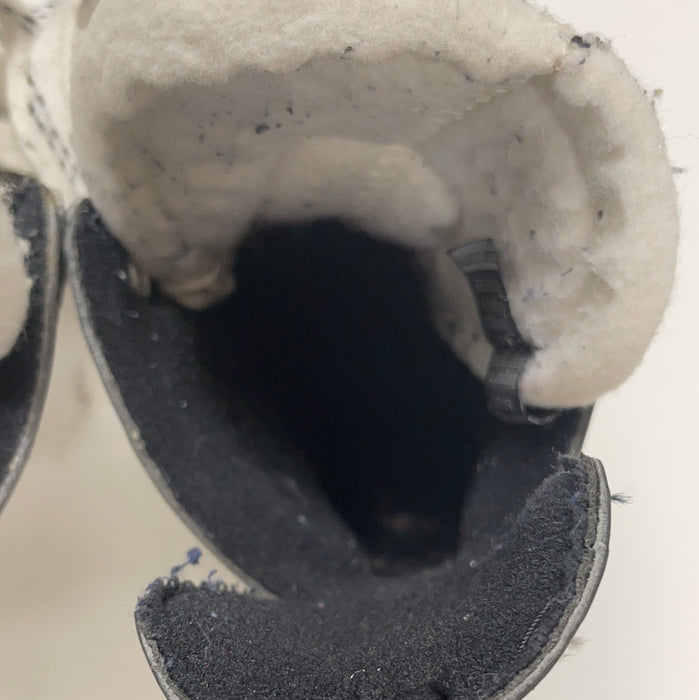 Used Bauer Vapor x2.0 2.5D Player Skates