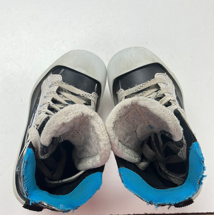 Used Bauer 5000 13D Youth Goal Skate