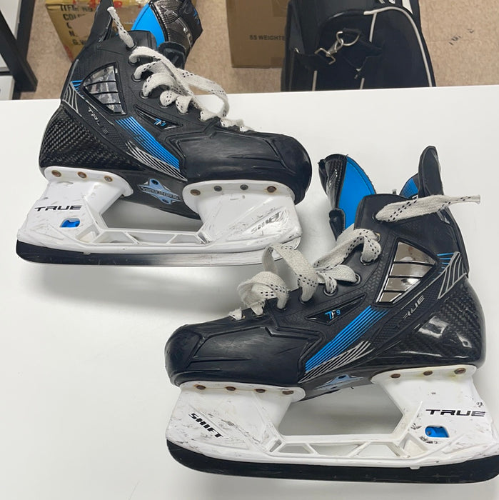 Used True TF9 5.5D Junior Skates