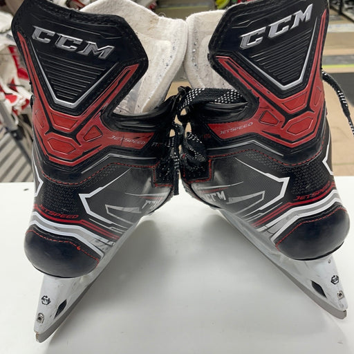 Used CCM JetSpeed FT470 2.5D Player Skates