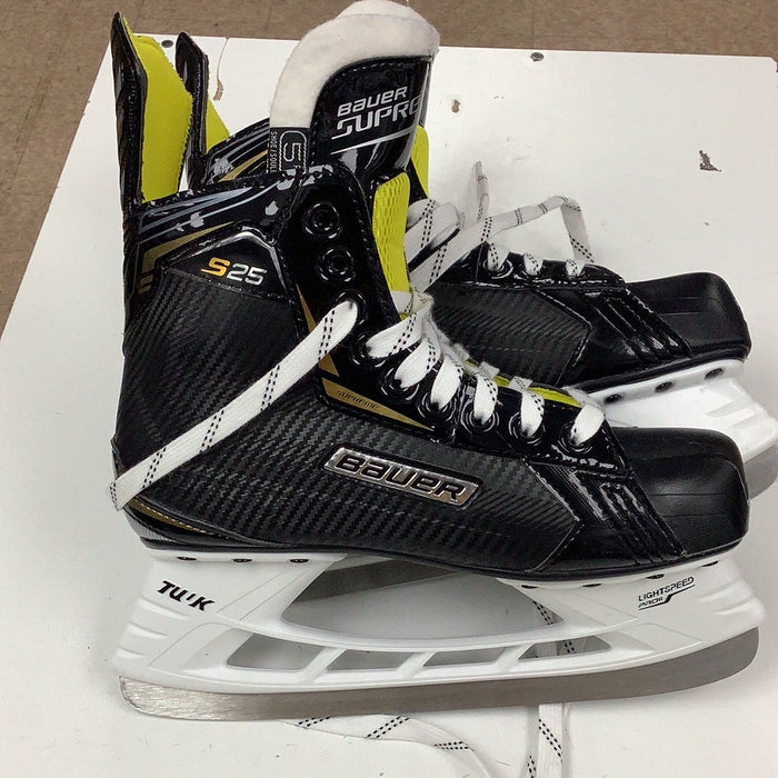 Used Bauer Supreme S25 Player Skate