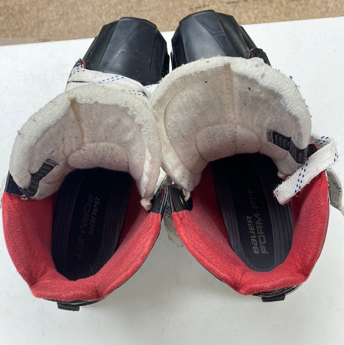 Used Bauer Vapor x900 10EE Goal Skates