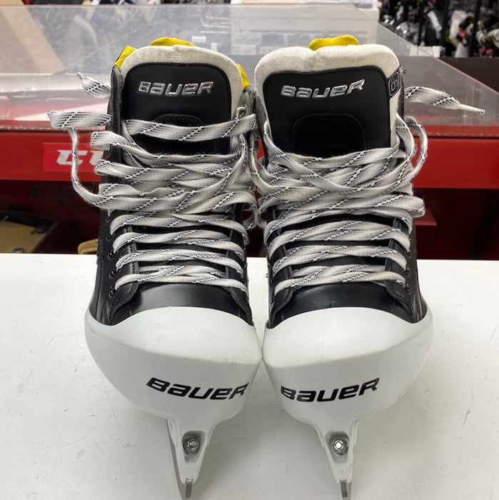 Used Bauer Supreme ONE60 9 D Goal Skates