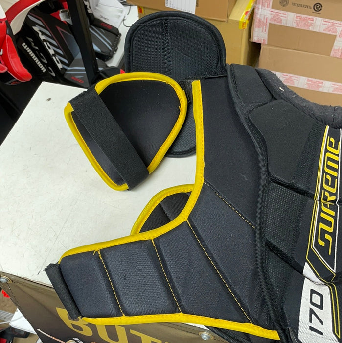 Used Bauer Supreme s170 Senior Small Shoulder Pads