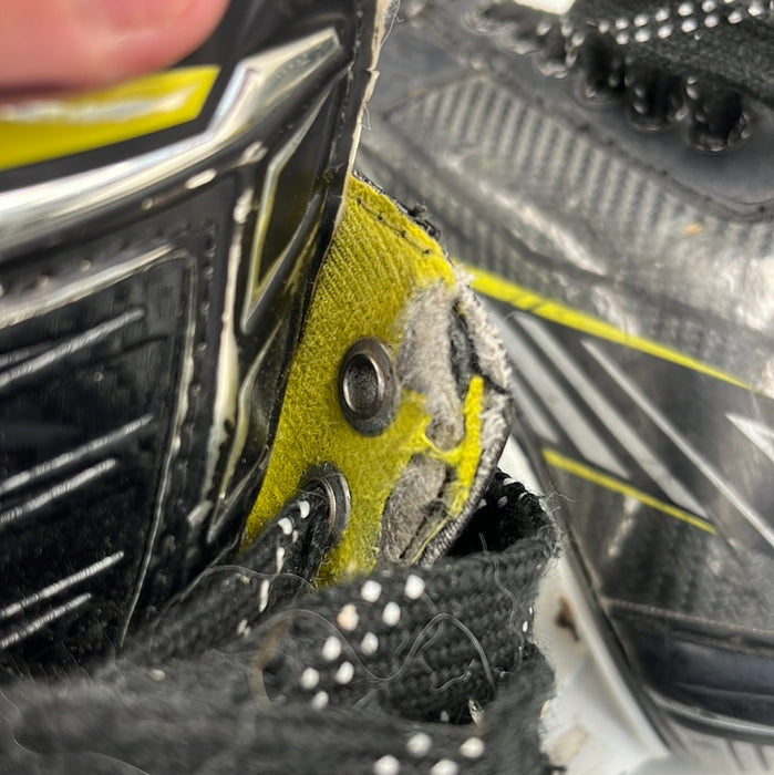 Used CCM Tacks 4092 4D Player Skates