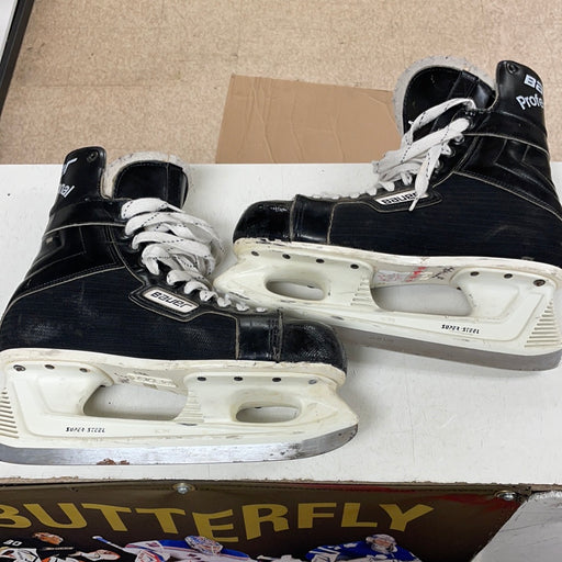 Used Bauer Professional 90 10.5D Player Skates