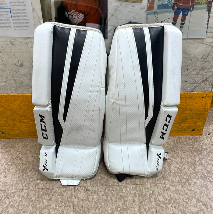 Used CCM YT Flex 20” Goal Pads