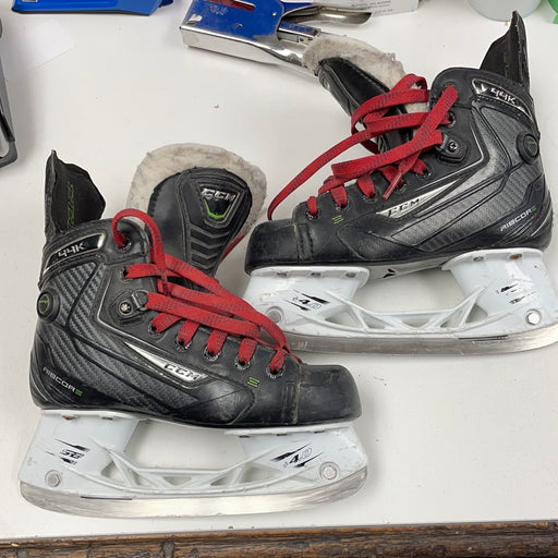Used CCM RibCor 44k 1.5D Player Skates