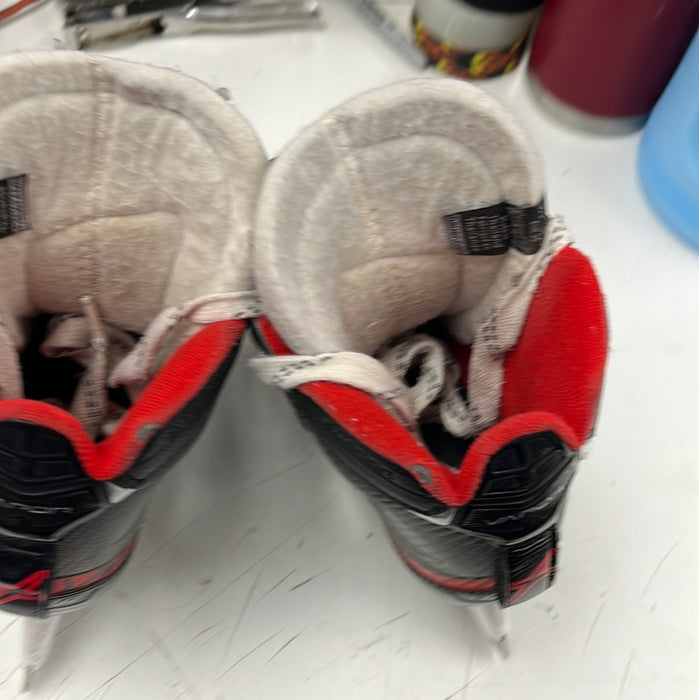Used Bauer Vapor X2.7 2D Goalie Skate