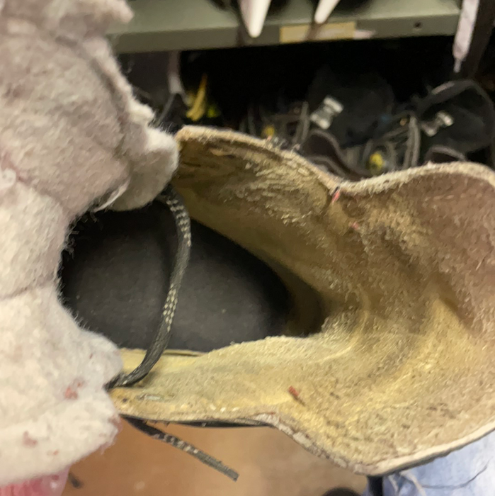 Used Graf Supra 703 5D Player Skates