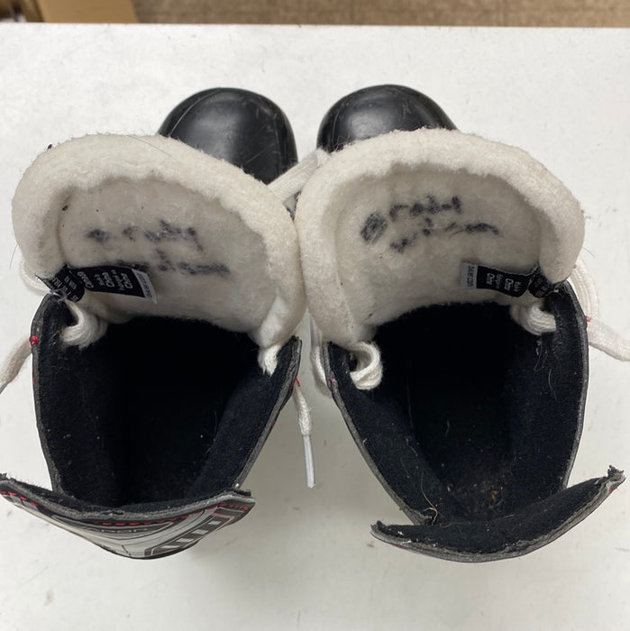 Used Bauer Vapor x200 Youth 13 Skates