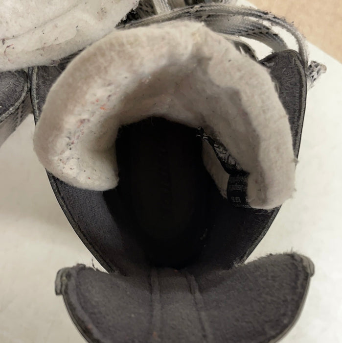 Used Bauer Vapor Instinct 2D Player Skates