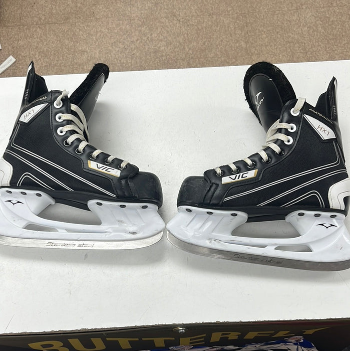 Used Vic HX1 3D Junior Skates