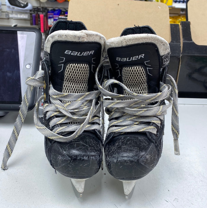 Used Bauer Supreme 160 Youth 8 Skates