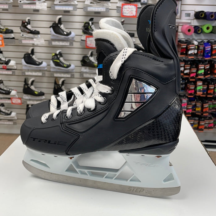 Used True Junior Pro 5D Player Skates