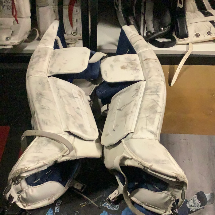 Used Bauer Reactor 2000 28+1” Leg Pads