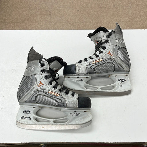 Used Easton Synergy Youth 12D Skate