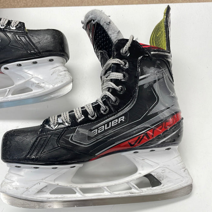 Used Bauer Vapor X2.9 8D Player Skates