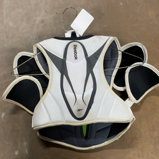 Used Reebok 20k Youth Large Shoulder Pads