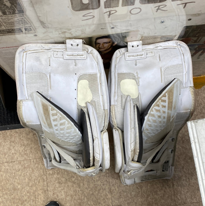 Used Bauer Vapor 2x Intermediate Medium Goal Pads
