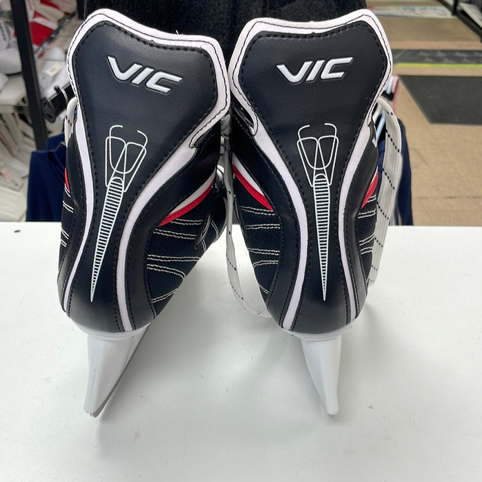 Used Vic 8D Player Skates
