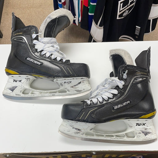 Used Bauer Supreme TotalOne 11D Player Skates