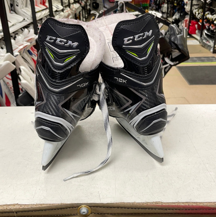Used CCM Ribcore 70k 11.5D Youth Player Skates