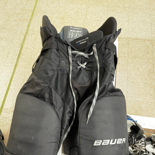 Used Bauer Nexus8000 Junior Large Pants