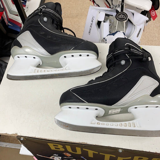 Used Nike Recreational 9D Player Skates