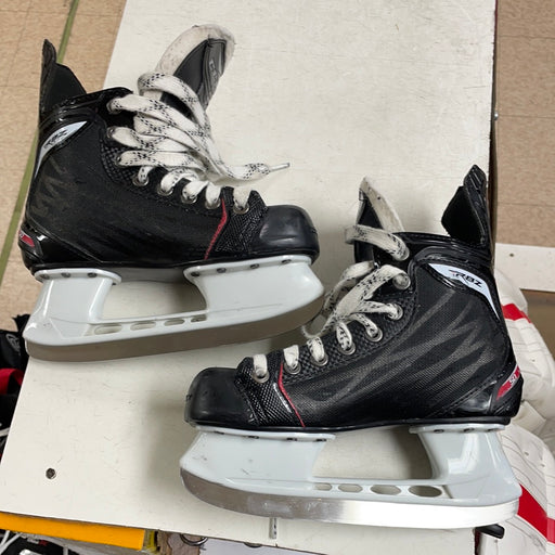Used CCM RBZ 50 2D Player Skates