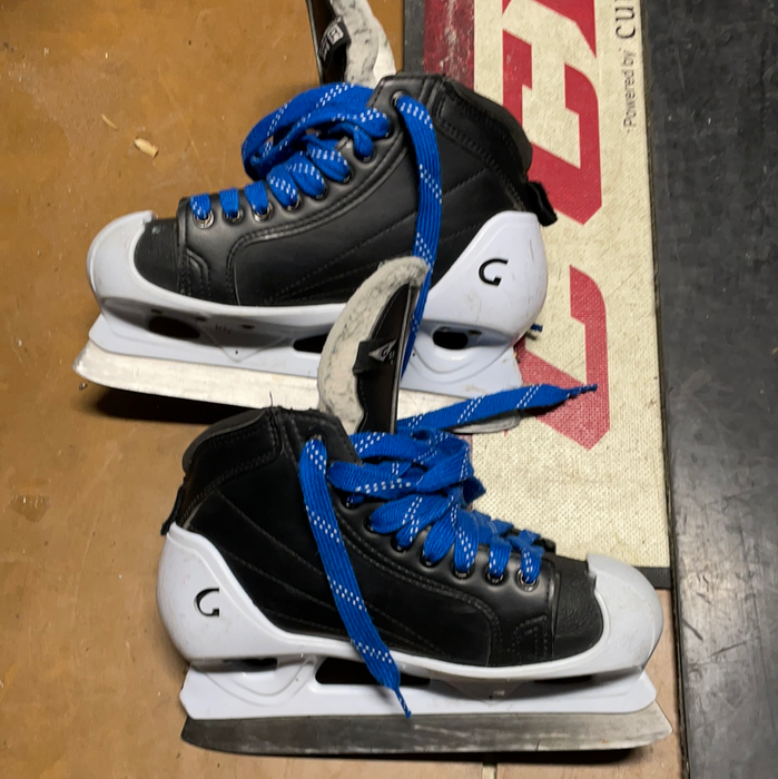 Used Graf DM1050 5.5D Goalie skates
