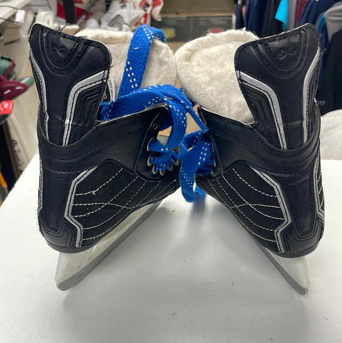 Used Bauer Nexus 9D Youth Skates