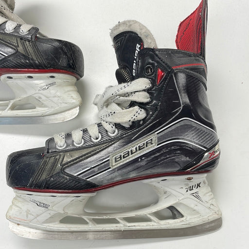 Used Bauer Vapor x800 4.5D Skates