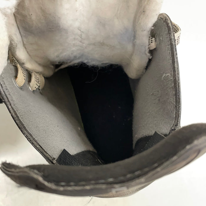 Used CCM RibCor 44k 9.5D Player Skates