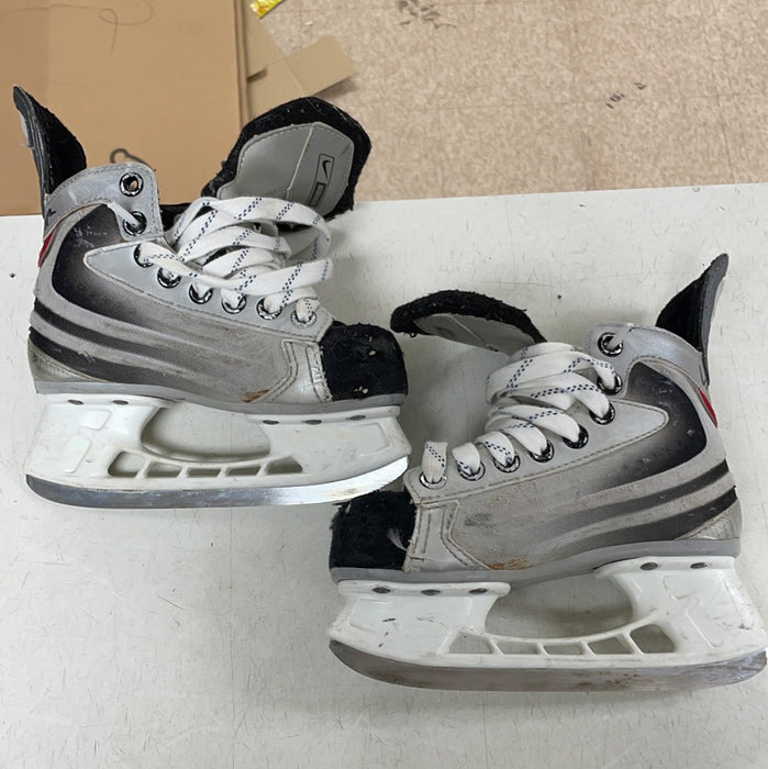 Used Nike Bauer Vapor IX 11D Youth Skates