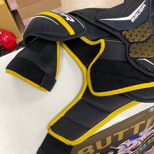 Used Bauer Supreme s170 Senior Small Shoulder Pads