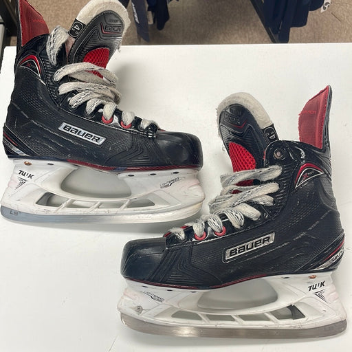 Used Bauer Vapor x700 4.5D Skates