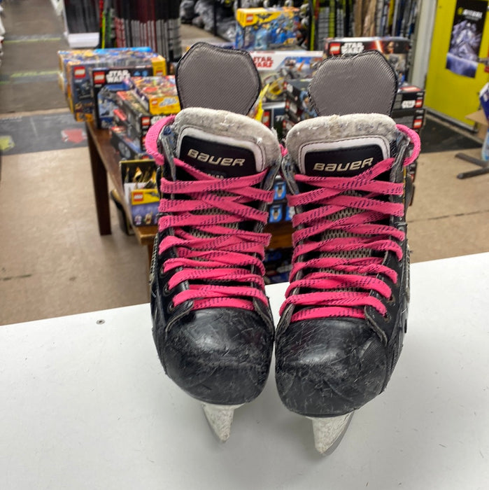 Used Bauer Supreme 190 Youth 13.5 Skates