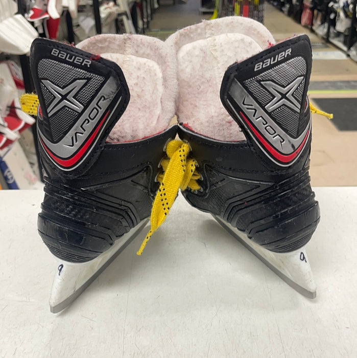Used Bauer Vapor x300 9D Youth Skates
