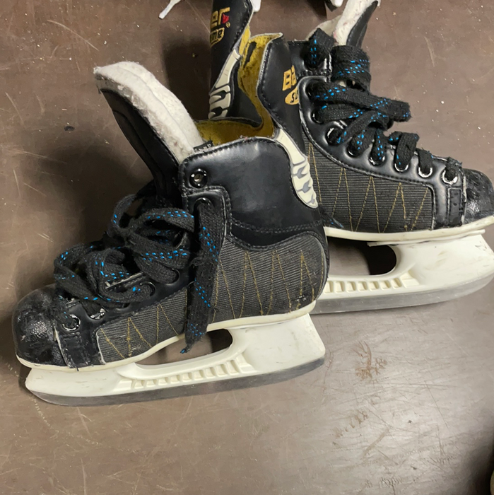 Used Bauer Classic Elite 1EE Skates