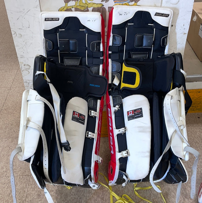 Used Bauer Supreme TotalOne 36”+1” Senior Goalie Pads