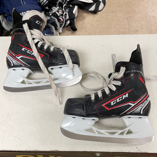 Used CCM FT340 12D Youth Skates