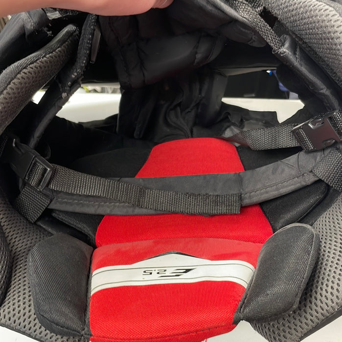 Used CCM Extreme Flex E2.5 Junior Medium Goal Pants