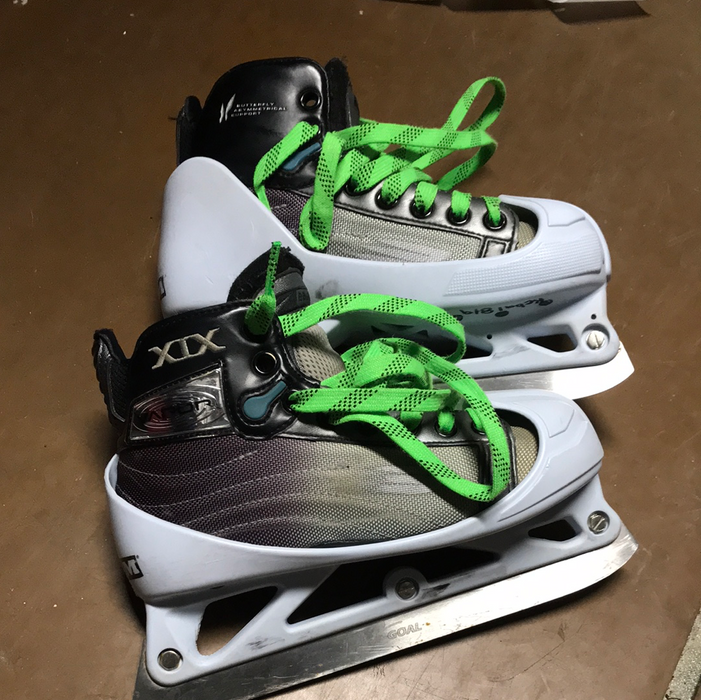 Used Bauer Vapor XIX 2D Goal Skates